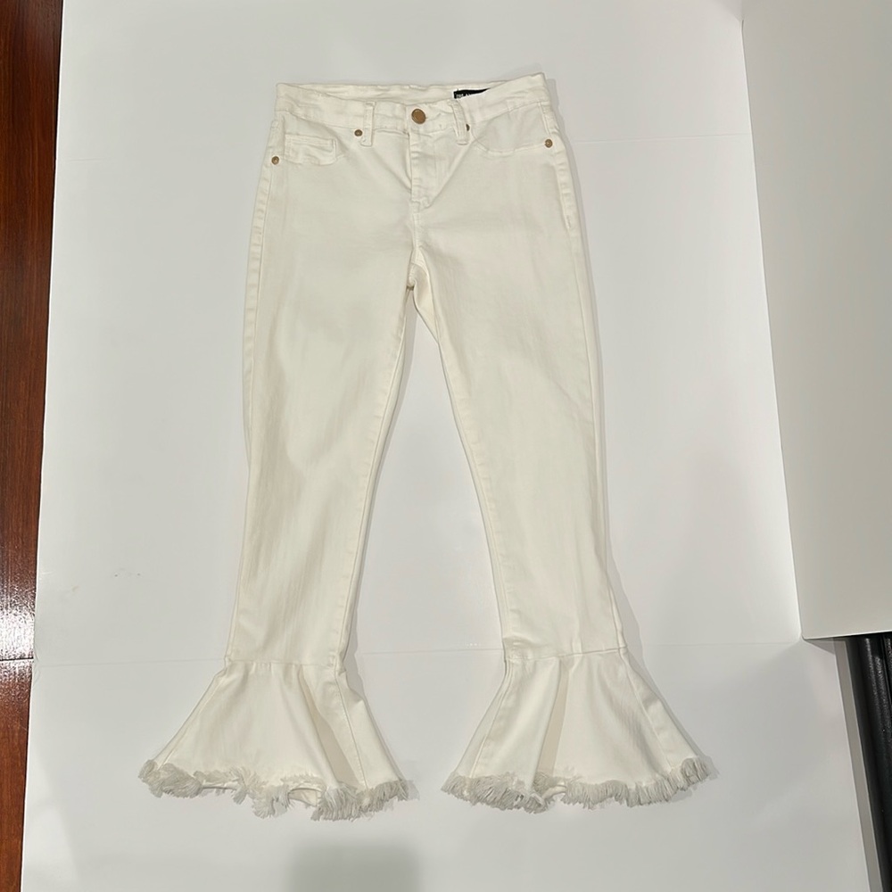 Blank NYC size 26 white crop flare Jean